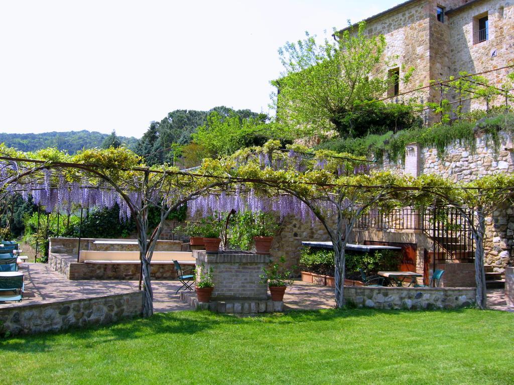 Gasthaus Bosco Della Spina Murlo Exterior foto