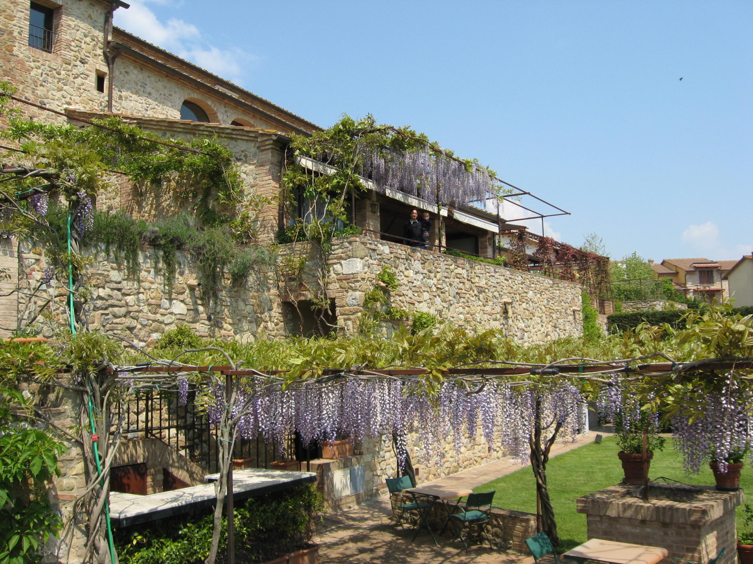 Gasthaus Bosco Della Spina Murlo Exterior foto